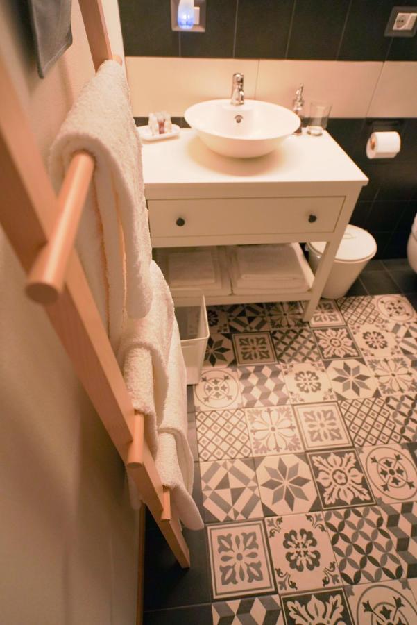 Bed and Breakfast Sa Domo E Giuanne E Giuanna Bosa Exterior foto