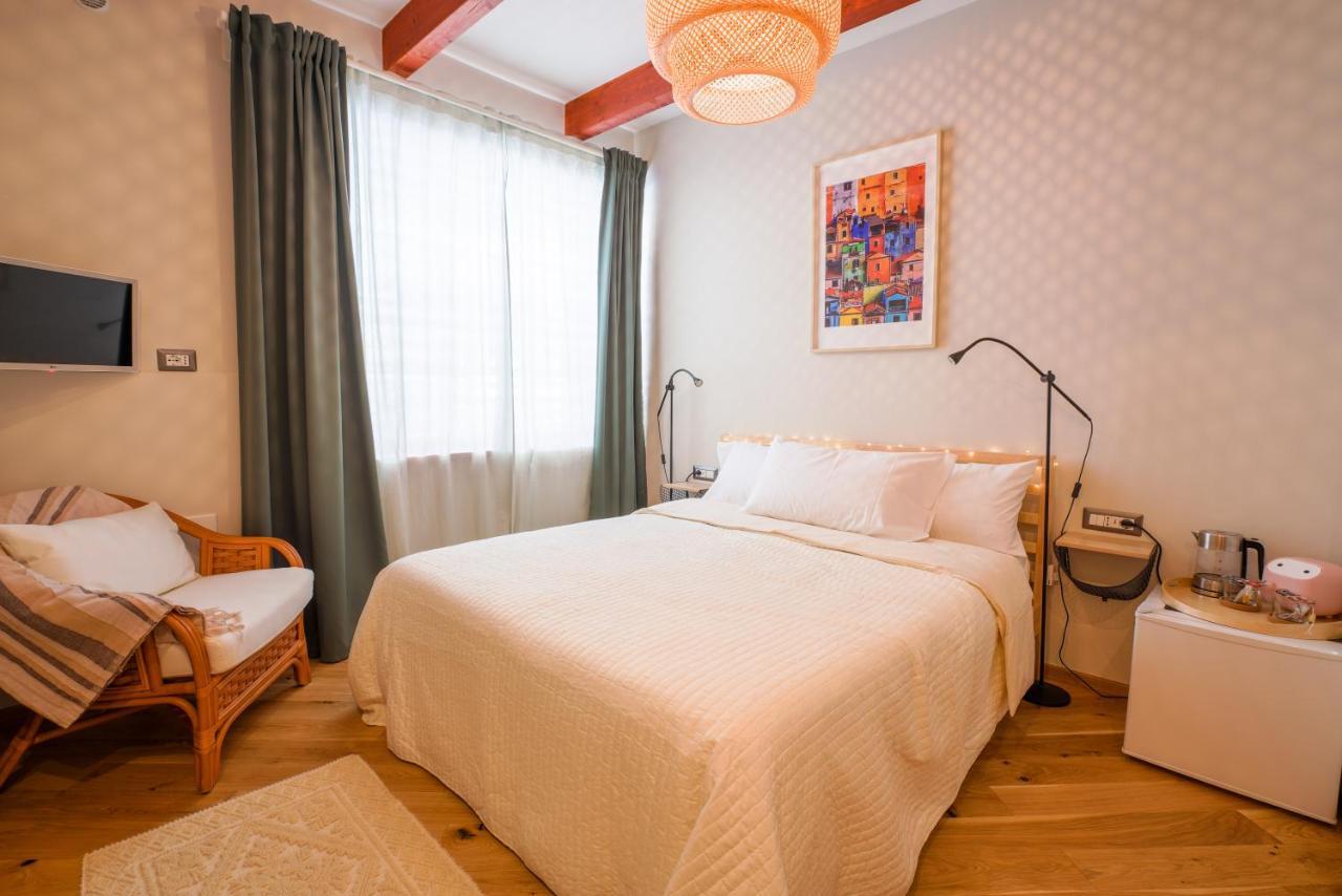 Bed and Breakfast Sa Domo E Giuanne E Giuanna Bosa Exterior foto