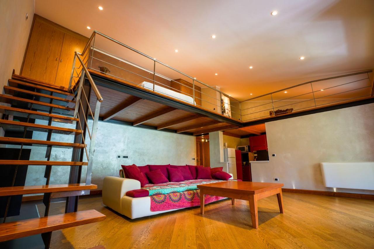 Bed and Breakfast Sa Domo E Giuanne E Giuanna Bosa Exterior foto